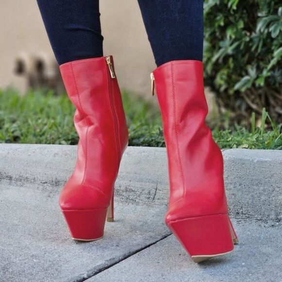 Women Pointy Toe Heel Boot Red Color - Picture 3 of 6